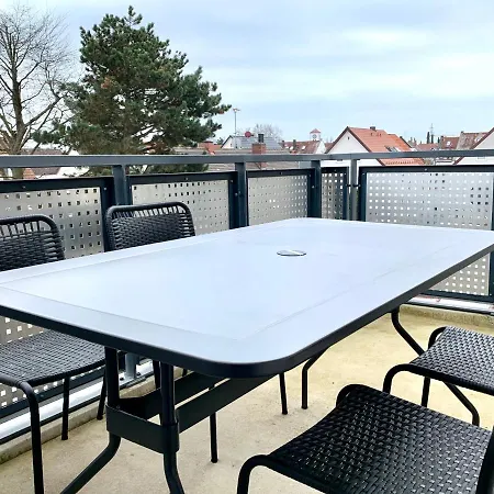 Antoni Homes 2-4 Personen I 2 Schlafzimmer I Messe I Uni I Arena *