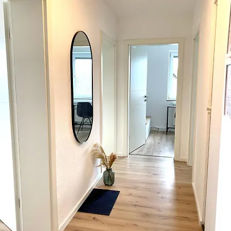 Apartment Antoni Homes 2-4 Personen I 2 Schlafzimmer I Messe I Uni I Arena Augsburg